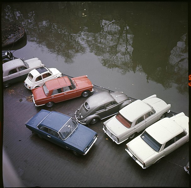 File:10-00-1962 18997 parkeren aan de Keizersgracht.jpg