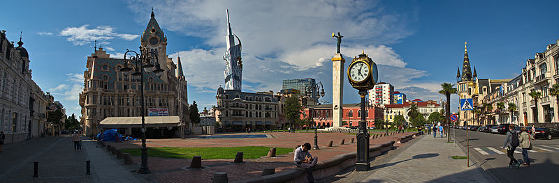 800px-1071_-_Kaukasus_2014_-_Georgien_-_Batumi_%2816728246174%29.jpg