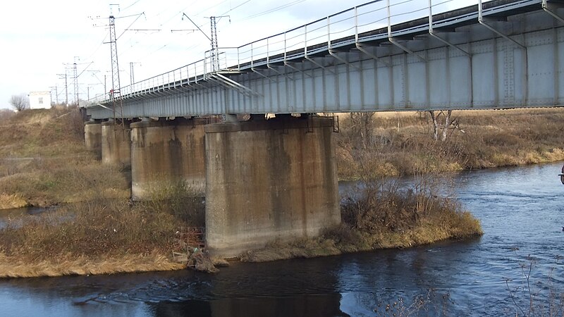 File:191 km BMO railway bridge (view from south-west).JPG