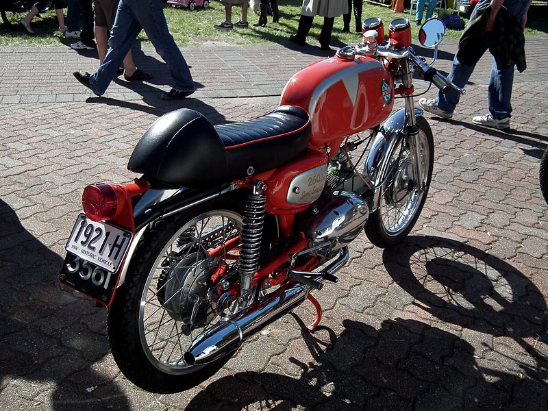 File:1968 Benelli 250 Sport Speciale motor cycle (8882728587).jpg