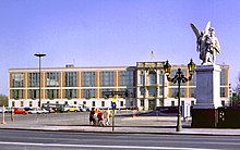 19860503460NR Berlin-Mitte Staatsratsgebaude.jpg