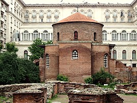 Iglesia de Sveti Georgi, Sofia, construida durante el siglo IV en la ciudad romana de Serdica