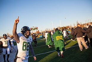 A photo at the conclusion of the 2022 Red Grange Bowl, the NJCAA Division III championship contest 2022 Red Grange Bowl.jpg