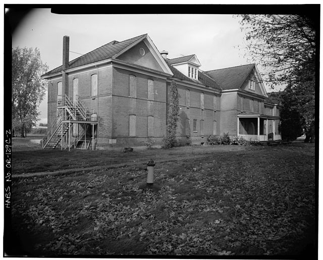 McBride Hall exterior, built in 1902, demolished in the 1970s