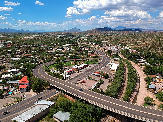 The junction of Arizona State Route 82 (Patagonia Highway) and Business-Loop 19 (Grand Avenue) in Nogales. The SR 82 overpass crosses over Grand Avenu