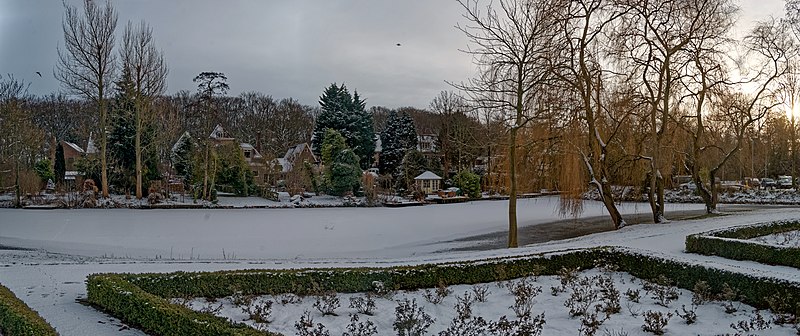 File:Alkmaar - Medisch Centrum Alkmaar - View South in Winter.jpg