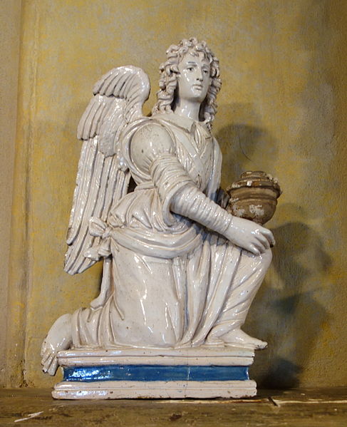 File:Angel, left of pair - Hearst Castle - DSC06949.JPG