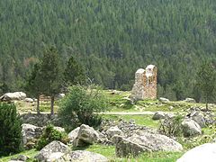 Vestiges de la petite église Sainte-Marie de Vallsera