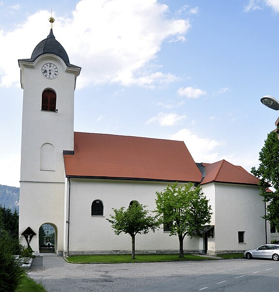 File:Arnoldstein Sankt Leonhard bei Siebenbrünn Pfarrkirche hl. Leonhard 20072012 5912.jpg