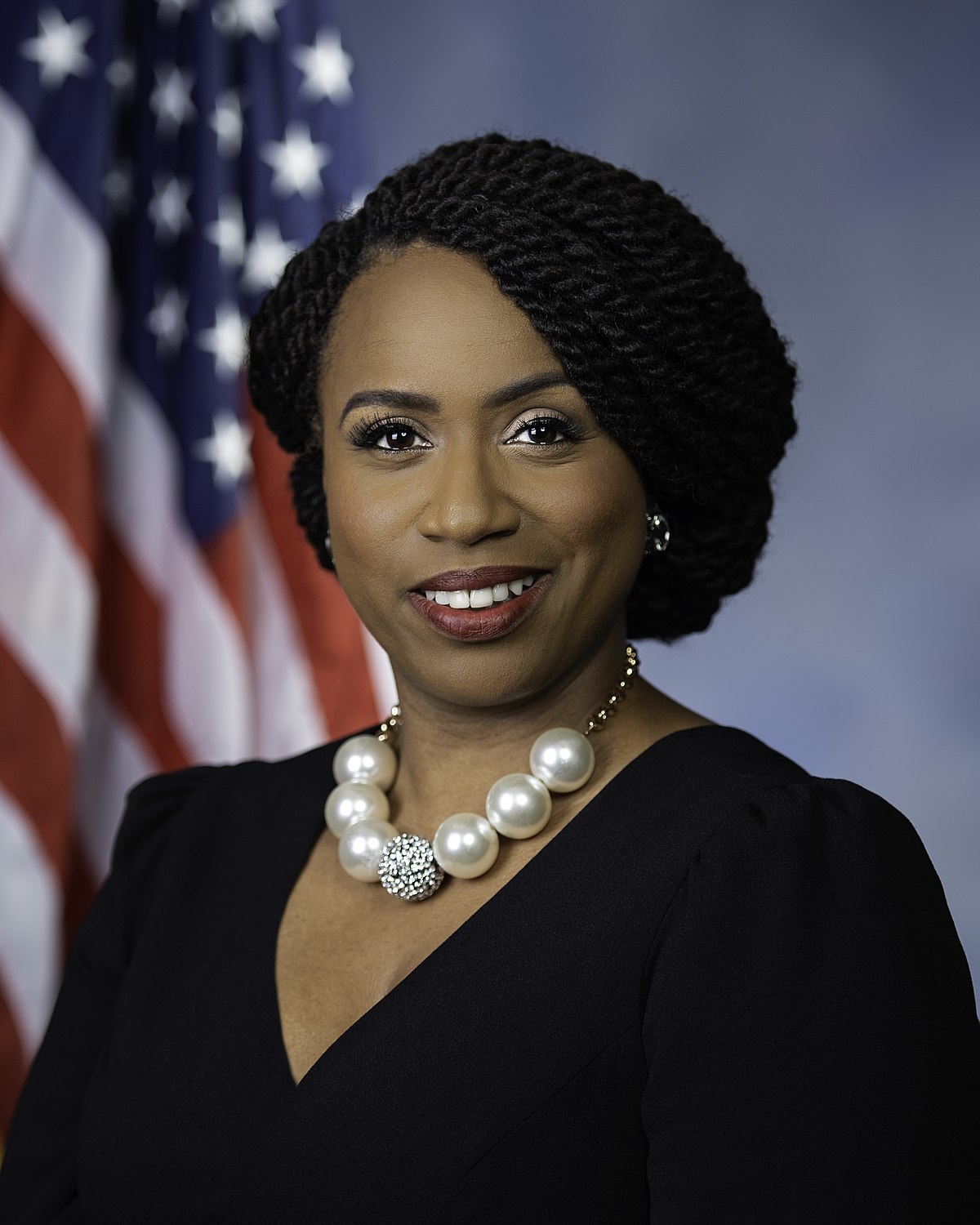 Ayanna Pressley - Wikipedia