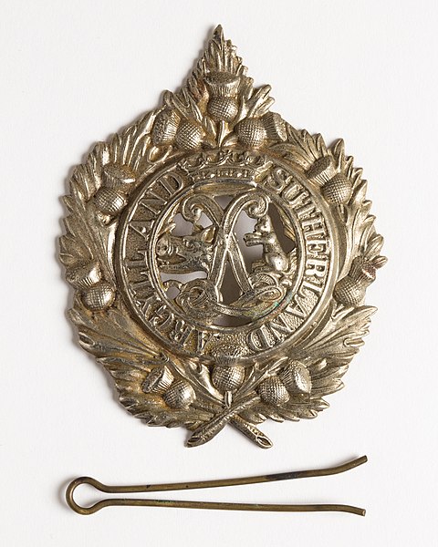 File:Badge, regimental (AM 1964.46-1).jpg