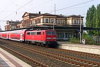 Regional express och Rurtalbahn vid Düren station