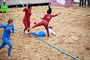 Deutsch: Beachhandball bei den Olympischen Jugendspielen 2018; Tag 6, 12. Oktober 2018; Mädchen, Platzierungsrundenspiel – Russland-Venezuela 2:0 English: Beach handball at the 2018 Summer Youth Olympics at 12 October 2018 – Girl's Consolation Round – Russland-Venezuela 2:0