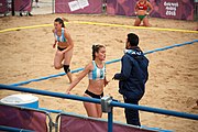 Deutsch: Beachhandball bei den Olympischen Jugendspielen 2018; Tag 5, 10. November 2018; Mädchen, Hauptrunde - Ungarn-Argentinien 1:2 English: Beach handball at the 2018 Summer Youth Olympics at 11 October 2018 – Girls Main Round – Hungary-Argentina 1:2