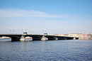 Blagoveshchensky Bridge.jpg