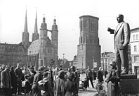 Ehemaliges Denkmal in Halle (Saale), heutiger Standort durch Schenkung in Puschkin