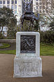 Camel Corps Memorial, Victoria Embankment Gardens - vista frontal.jpg