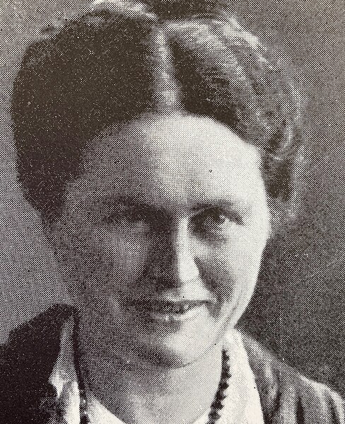 File:Camilla C. Pers 1921.jpg