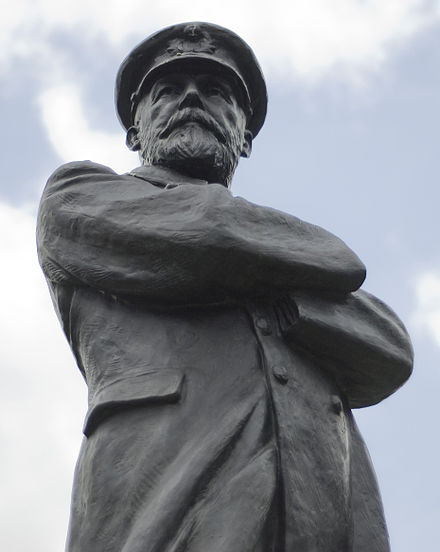 Statue of Captain Edward Smith, Lichfield Captain Smith Statue.jpg