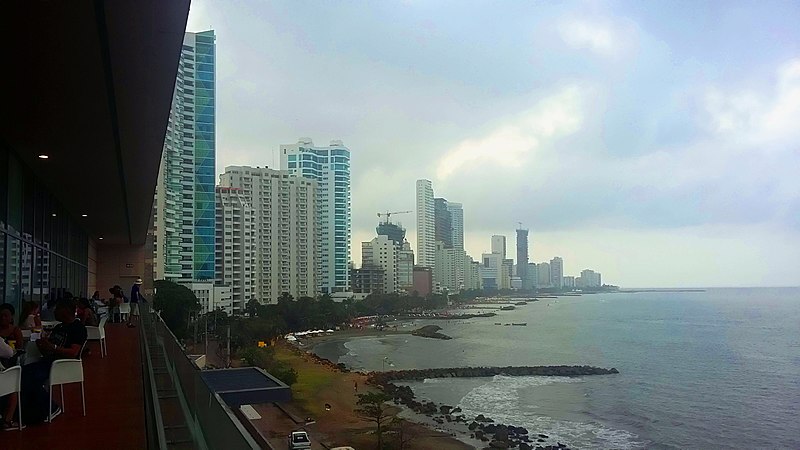 File:Cartagena, Costa Bocagrande.jpg