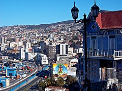 La ciudad patrimonial de Valparaíso, localizada en un lugar de clima mediterráneo