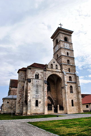 <span class="mw-page-title-main">St. Michael's Cathedral, Alba Iulia</span> Church and episcopal seat in Alba Iulia, Romania