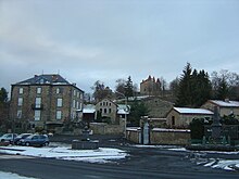 Le bourg de Vernet-la-Varenne.