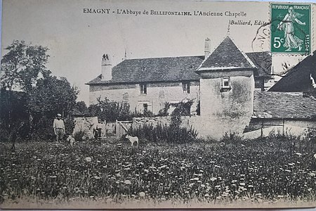 Chapelle du prieuré au début du siècle. Carte postale Buillard Editeur.