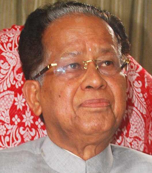 File:Chief Minister Tarun Gogoi - TeachAIDS (13567203713) (cropped).jpg