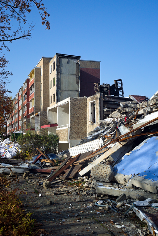 Cottbus, demolition of Uhlandstraße 28-35 and 36-39 on 2020-11-08