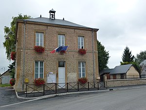 Coucy (Ardennes) mairie.JPG