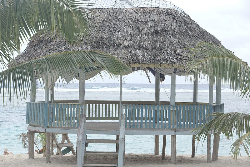 File:DSC01710 Hut on beach in Samoa.jpg