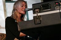 people_wikipedia_image_from Emily Haines