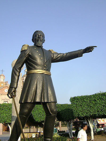 File:Estatua del Coronel Gregorio Méndez Magaña.jpg