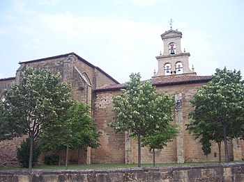 Exterior del Monasterio de Cañas