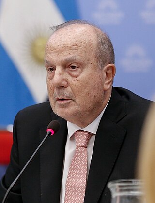 <span class="mw-page-title-main">Guillermo Ferraro</span> Argentine politician (born 1955)