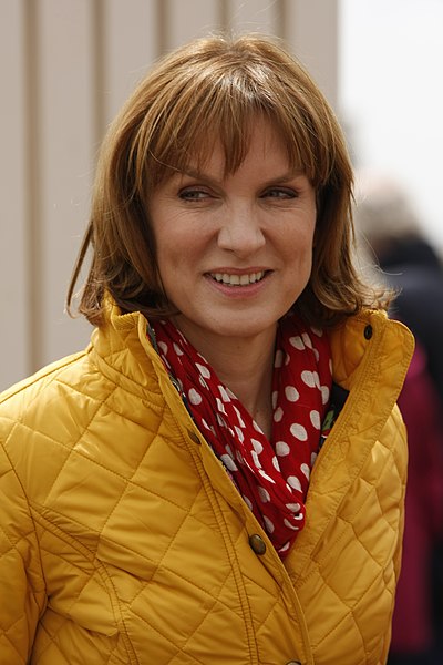 Bruce filming an episode of Antiques Roadshow in 2013