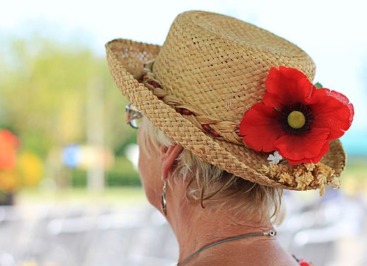 Frauen Hut. Aufgenommem bei einer Veranstaltung in Oelsnitz/Erzgebirge (Landesgartenschau 2015)....