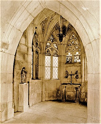 The Gothic Chapel, as viewed in 1929 Gothic Chapel, Detroit Institute of Arts.jpg