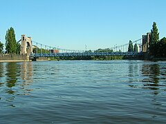 Grunwaldzki Bridge Wrocław 2010 RN 1.jpg