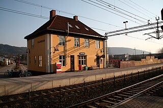<span class="mw-page-title-main">Gulskogen Station</span> Railway station in Drammen, Norway