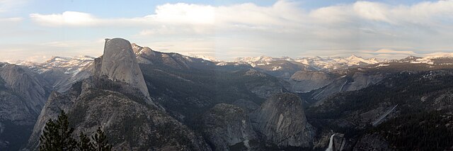 Une photo de la vallée du Yosemite, en Californie
