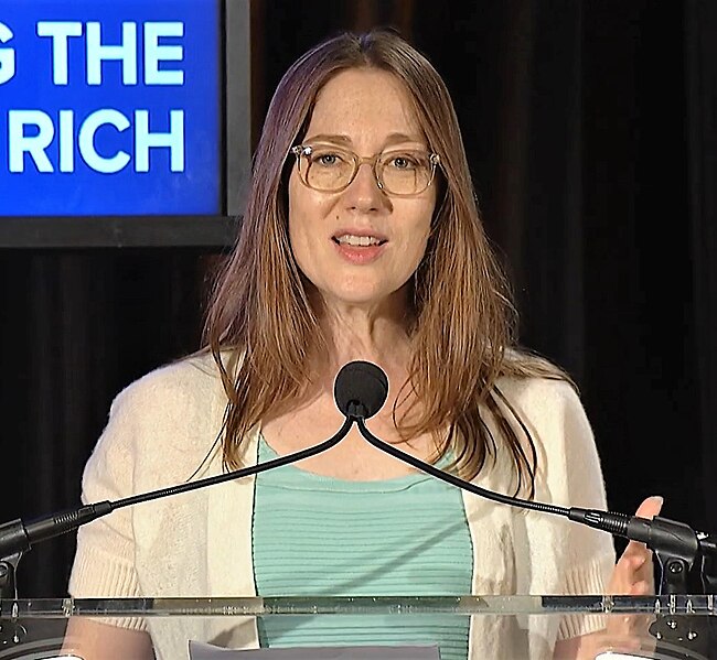 File:Heather Boushey speaks at Economic Policy Institute.jpg