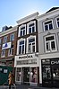 Winkel-woonhuis in Eclecticisme stijl