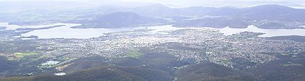 2005 panorama of Hobart illustrating the extent of the city's reliance on the Tasman Bridge Hobart from Mt Wellington (cropped).jpg