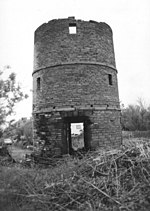 Holland Windmill, Upholland - geograph.org.inggris - 1028637.jpg