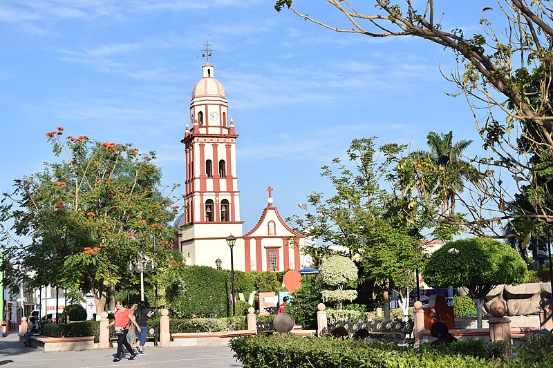 File:Iglesia Santa catarina, Rioverde.jpg