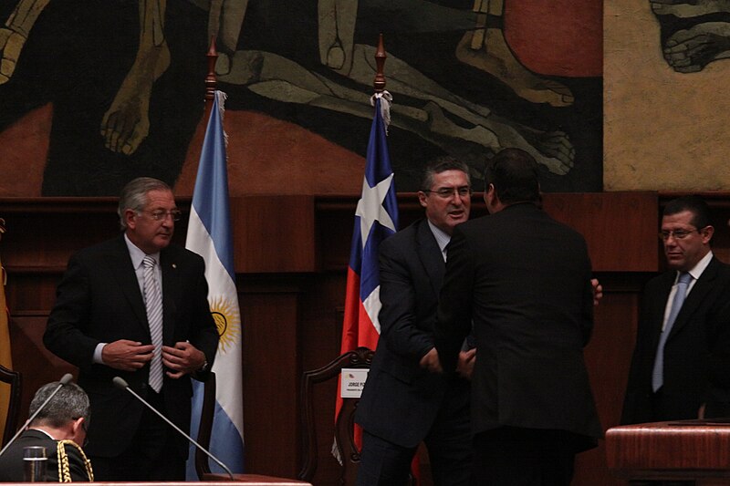 File:Inauguración de la Primera Cumbre de Presidentes de los Parlamentos de los países de la UNASUR (4733613303).jpg