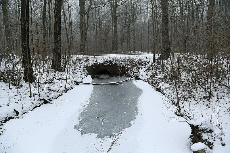 File:J27 828 »Schwarze Brücke«.jpg