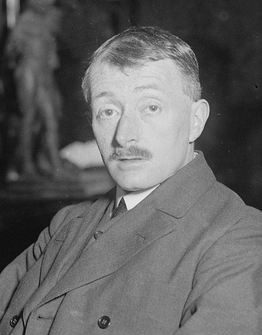 John Edward Masefield in 1916